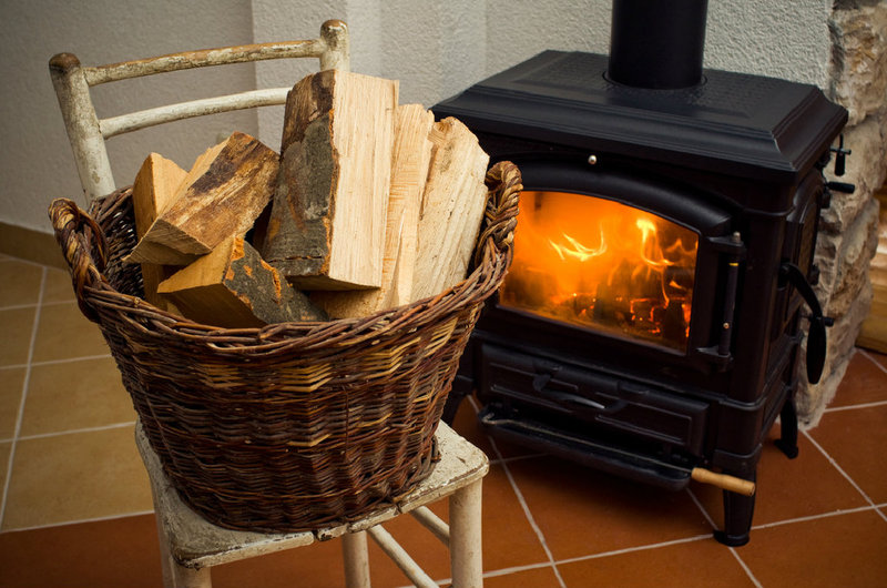 Heizen mit Holz - Informationen über Heizwerte | www.bauwohnwelt.at