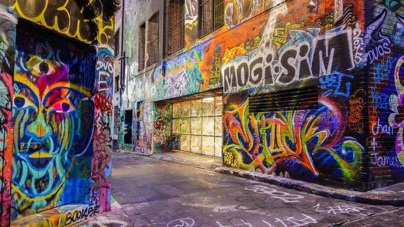 Graffiti: Trendige Kunstform oder lästige Schmiererei