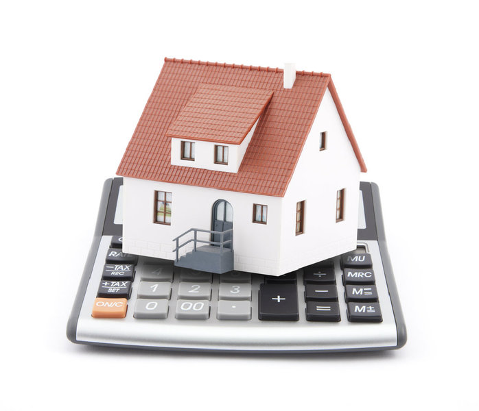 Risiken ausschließen mit dem Immobilienkredit-Rechner auf www.bauwohnwelt.at